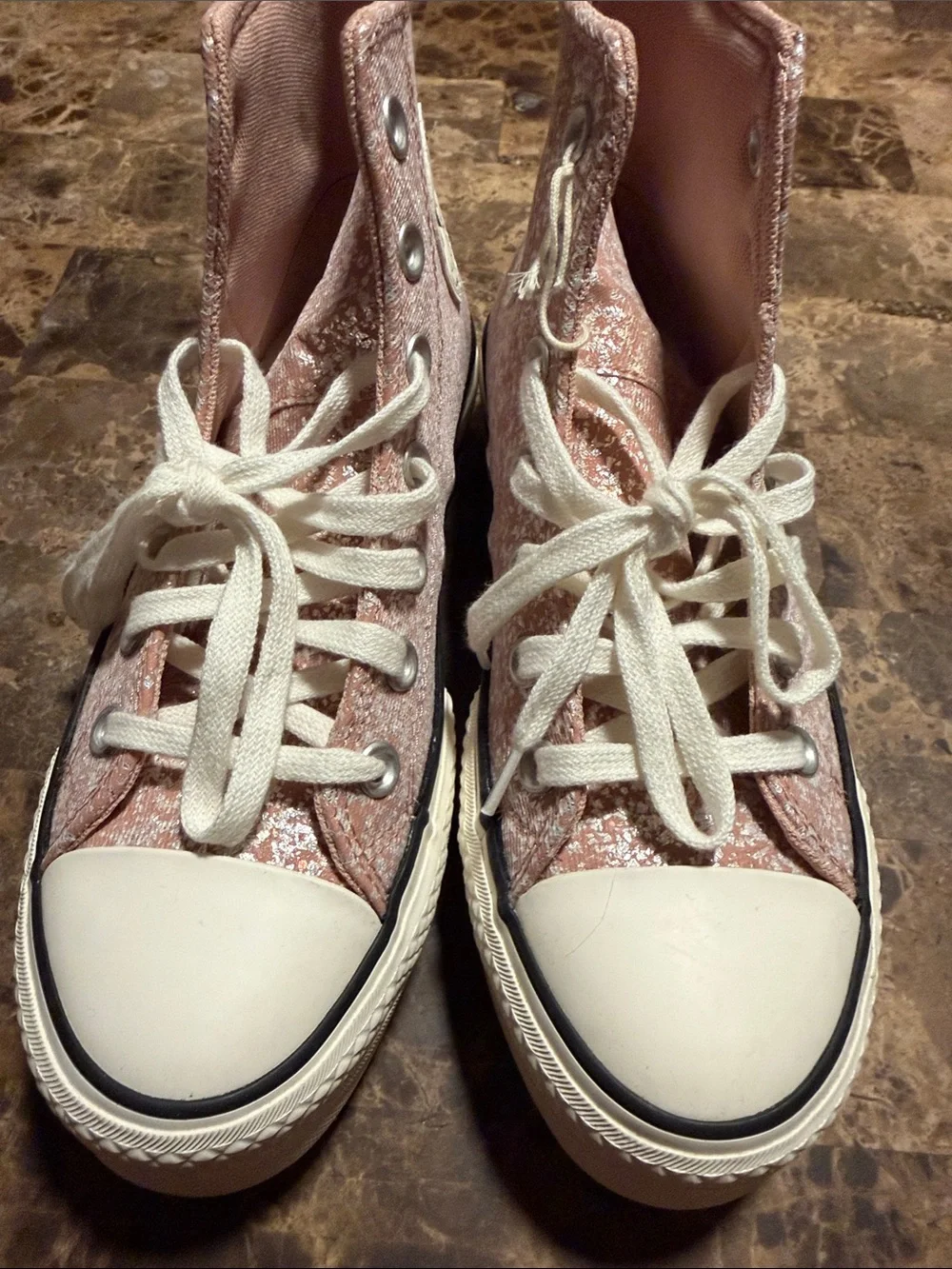 Converse High Top Sneakers in Blush Speckle